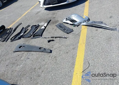 2015 Lexus Ls 460 L z USA, uszkodzony, nr VIN JTHGL5EF7F5055832